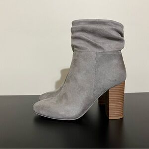 Women’s Grey Suede Boots